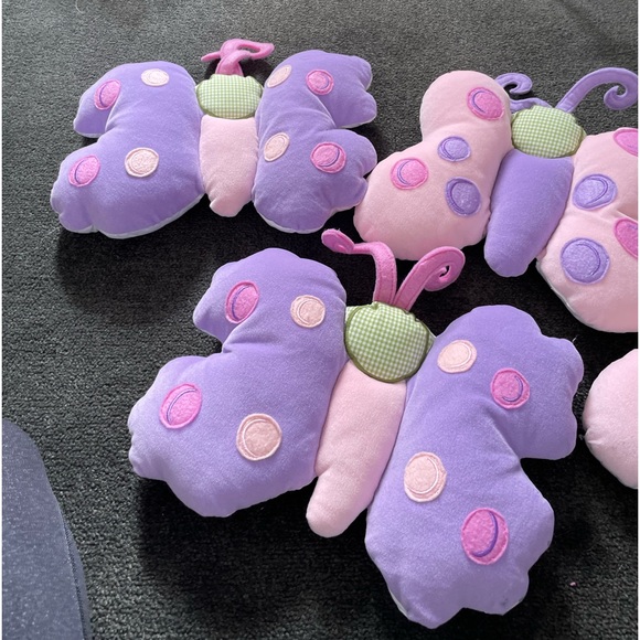 VELOUR Set of Plush Pink & Purple Butterflies Room Decorations - Picture 6 of 9